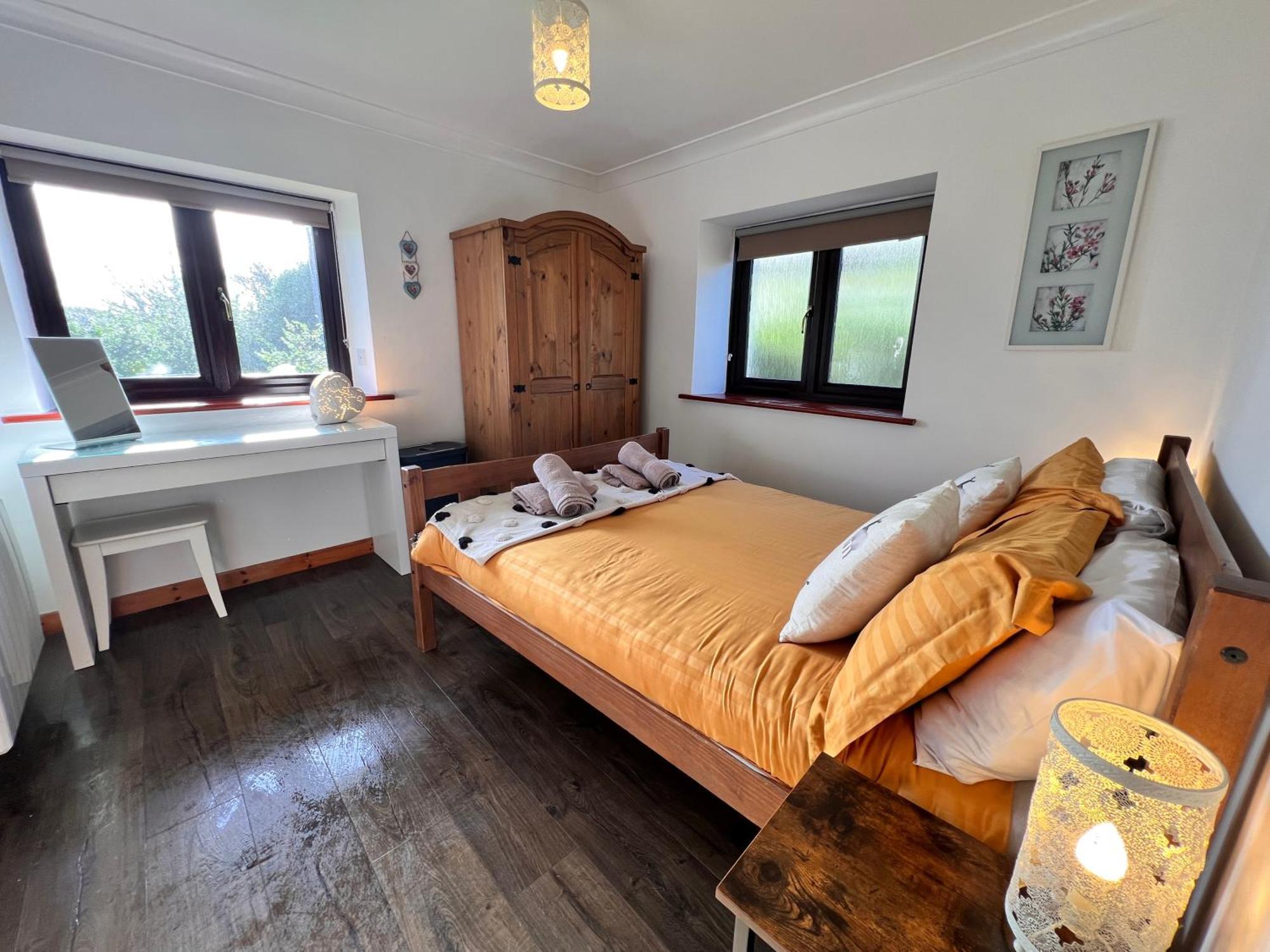 3 Bed Detached Cottage- Log Burner Mountain Views Beaumaris Extérieur photo
